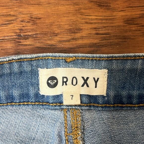 Roxy Lace Trim Short Size 7 - Picture 2 of 3
